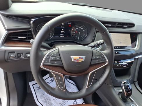 Used 2024 Cadillac XT5 Premium Luxury w/ Technology Package image 22