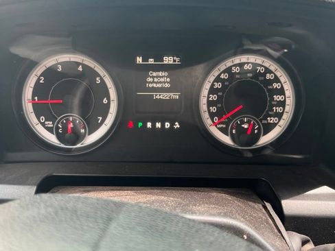 Used 2014 RAM 2500 Tradesman w/ Chrome Appearance Group AWD/4WD image 10