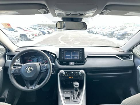 Used 2019 Toyota RAV4 XLE image 20