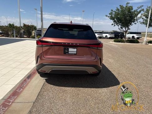 Used 2024 Lexus RX 350 FWD w/ Convenience Package image 6
