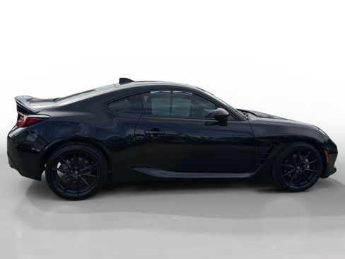 Used 2024 Toyota GR86 Premium image 6