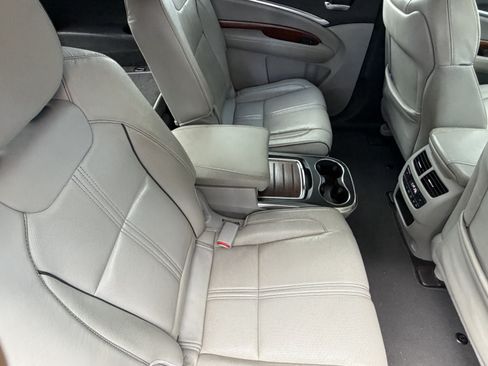 Used 2018 Acura MDX FWD w/ Advance Package image 38
