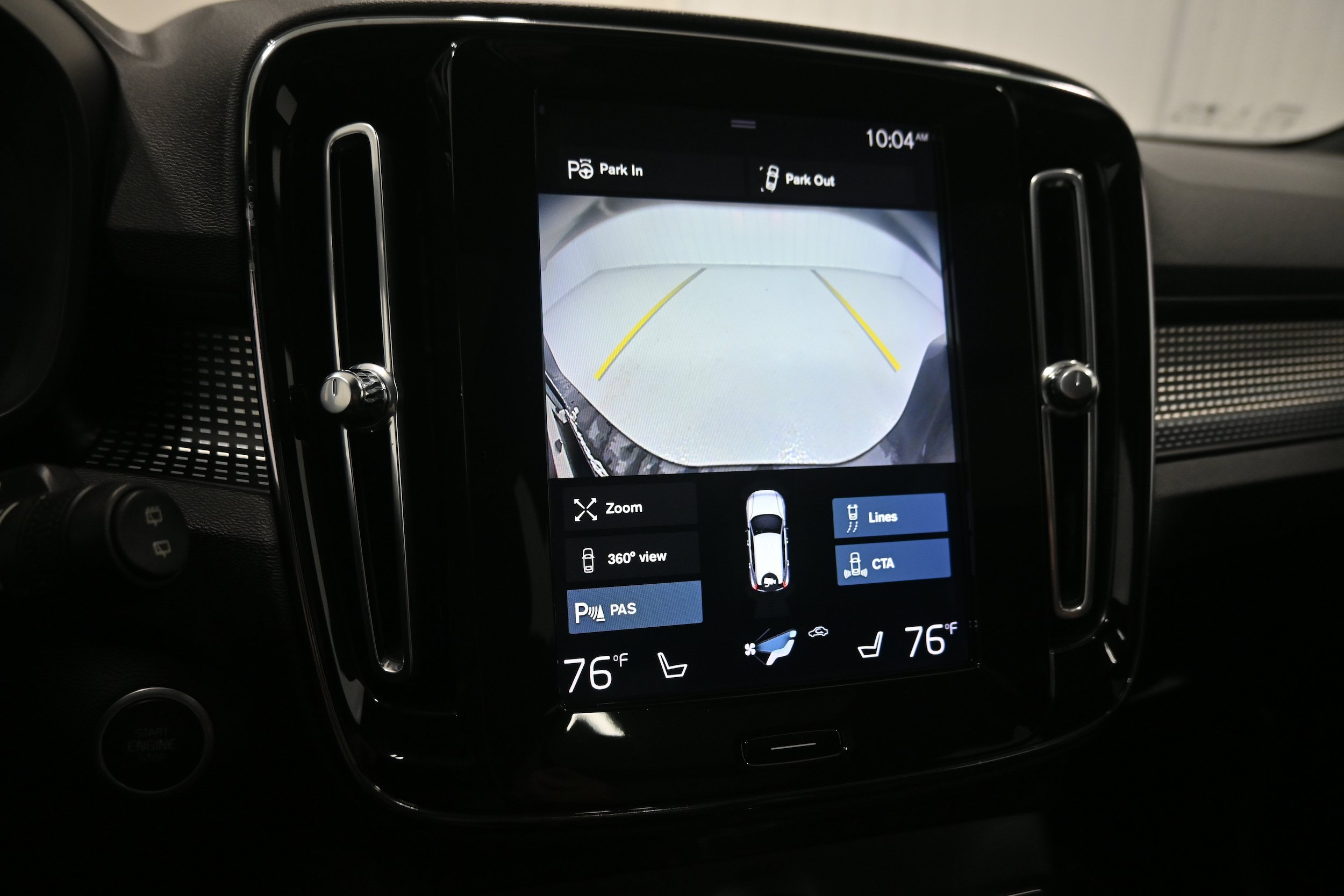 Used 2021 Volvo XC40 T5 R-Design w/ Protection Package Premier AWD/4WD image 17