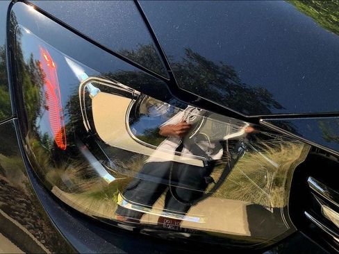 New 2025 MAZDA CX-70 Plug-In Hybrid w/ Premium Plus AWD/4WD image 28