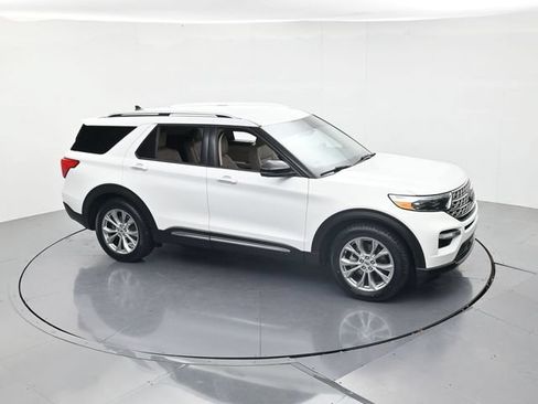 Certified 2022 Ford Explorer Limited w/ Equipment Group 301A RWD image 45