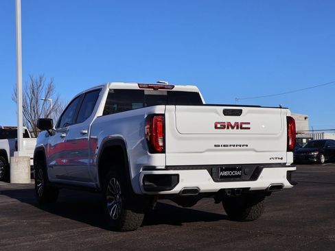 Used 2023 GMC Sierra 1500 AT4 w/ AT4 Premium Package AWD/4WD image 5