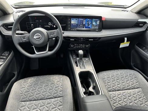 New 2026 Nissan Kicks SV w/ SV Premium Package image 17