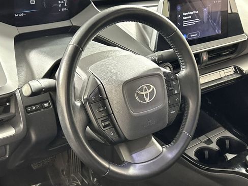 Used 2024 Toyota Prius LE image 13
