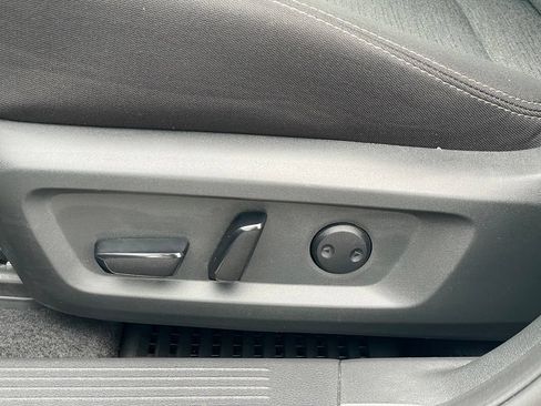 Certified 2023 Nissan Rogue SV AWD/4WD image 11