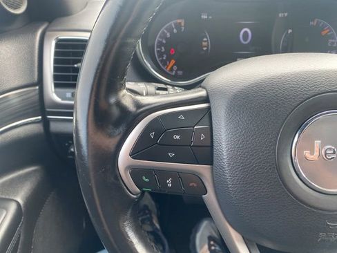 Used 2020 Jeep Grand Cherokee Limited w/ Luxury Group II image 14