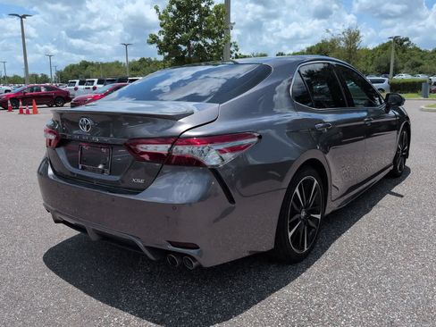 Certified 2018 Toyota Camry XSE FWD image 6