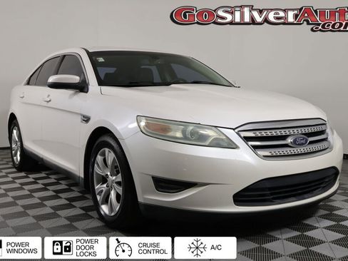 Used 2010 Ford Taurus SEL image 1