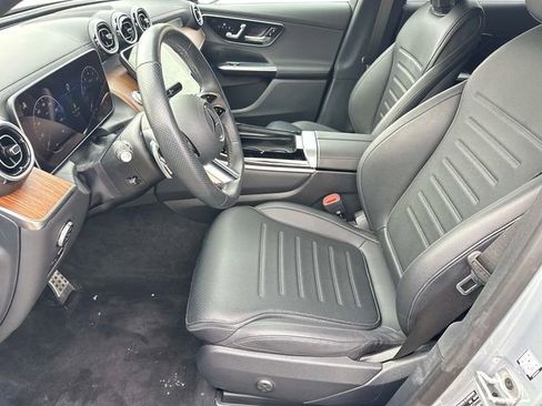 Certified 2025 Mercedes-Benz GLC 300 4MATIC image 18