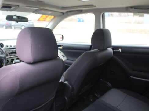 Used 2003 Toyota Matrix XR image 16