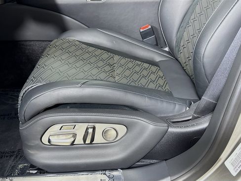 Used 2022 Lexus LS 500 F Sport image 26