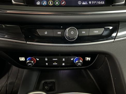 Certified 2021 Buick Enclave Essence w/ Sound and Sites Package image 51