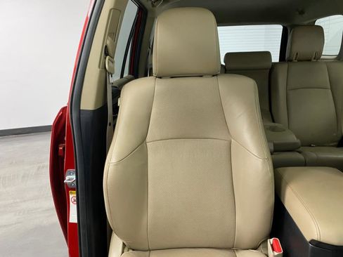 Used 2016 Toyota 4Runner Limited image 25