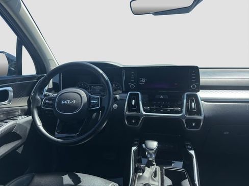 Used 2022 Kia Sorento SX AWD/4WD image 27