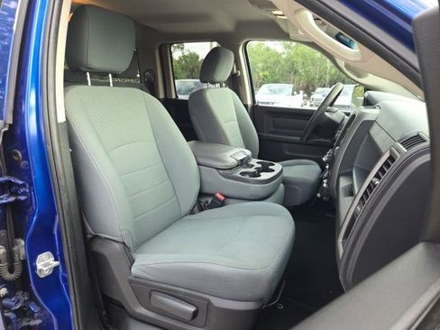 Used 2017 RAM 1500 Express RWD image 12