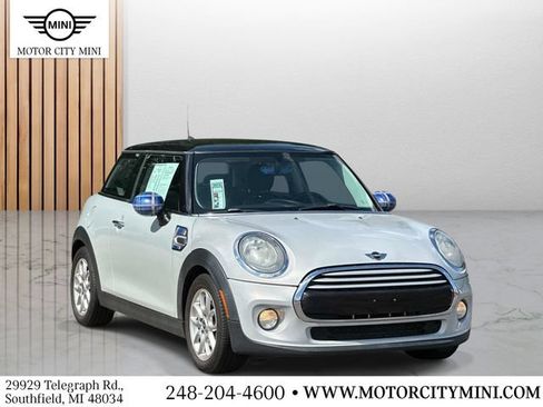 Used 2014 MINI Cooper 2-Door Hardtop FWD image 1