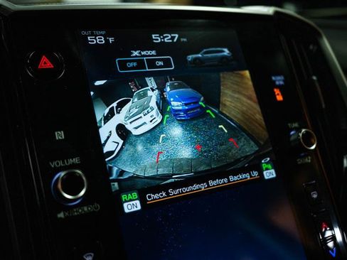 Used 2024 Subaru Ascent Premium w/ Convenience Package image 23