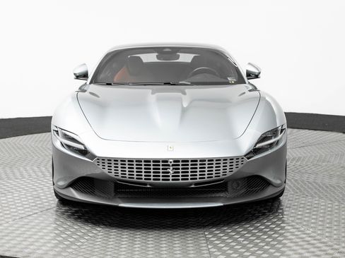 Certified 2024 Ferrari Roma image 10