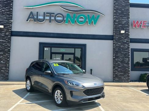 Used 2022 Ford Escape SE w/ Convenience Package image 19