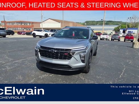 Used 2026 Chevrolet Trax RS w/ Sunroof Package FWD image 4