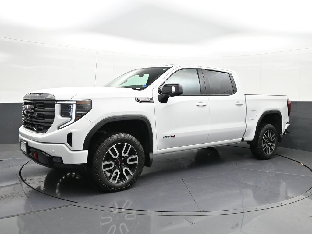 Used 2023 GMC Sierra 1500 AT4 AWD/4WD image 1