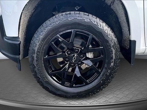 Used 2022 Chevrolet Silverado 1500 W/T w/ WT Value Package image 32