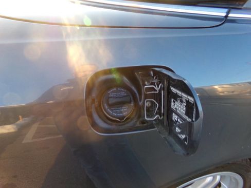 Used 2009 Mercedes-Benz CLK 550 Cabriolet w/ Premium I Pkg image 38