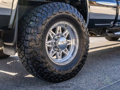 Used 2002 GMC Sierra 2500 4x4 Crew Cab HD w/ SLT Marketing Option Pkg image 47