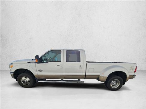 Used 2012 Ford F350 Lariat w/ Lariat Ultimate Pkg image 2