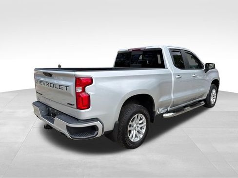 Used 2021 Chevrolet Silverado 1500 RST AWD/4WD image 3