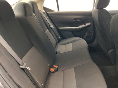 Used 2025 Nissan Sentra SV FWD image 19
