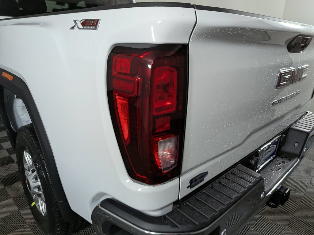 New 2026 GMC Sierra 2500 Pro w/ 1SA Pro Safety Plus Package AWD/4WD image 12
