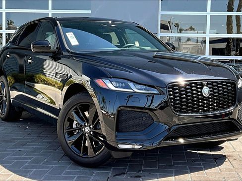 New 2026 Jaguar F-PACE R-Dynamic S image 2