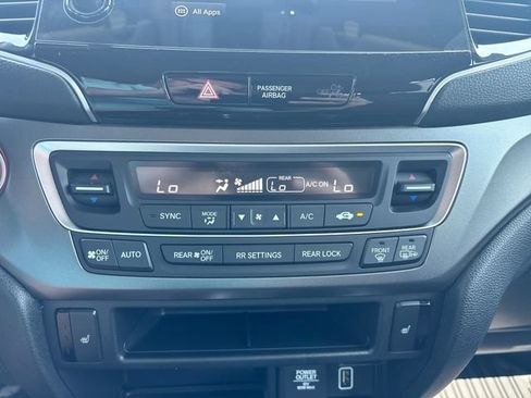Used 2022 Honda Pilot Special Edition image 18