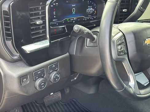 Certified 2024 Chevrolet Silverado 1500 LT AWD/4WD image 24