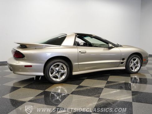 Used 2001 Pontiac Firebird Trans Am RWD image 14