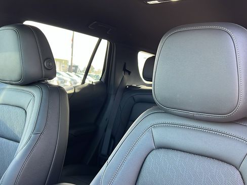 New 2026 Chevrolet Equinox LT w/ Convenience Package II image 18