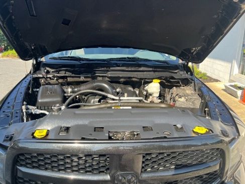 Used 2018 RAM 1500 Big Horn image 13