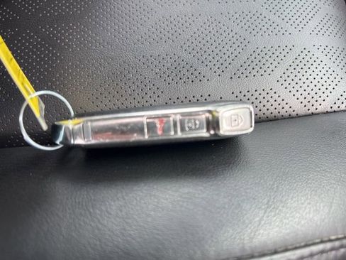 Certified 2024 Kia Carnival LX image 39