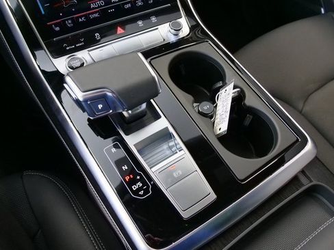 New 2026 Audi Q8 Premium Plus image 27
