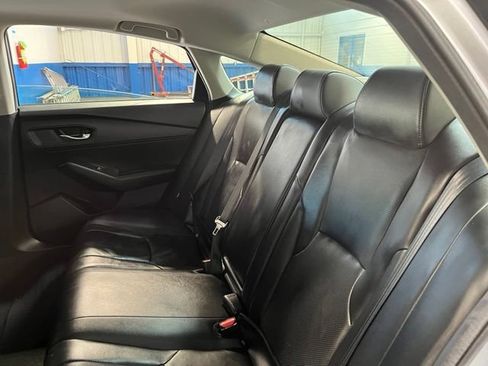 Used 2025 Honda Accord EX-L image 18
