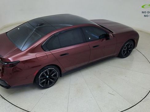 Used 2024 BMW i7 eDrive50 w/ M Sport Package RWD image 83