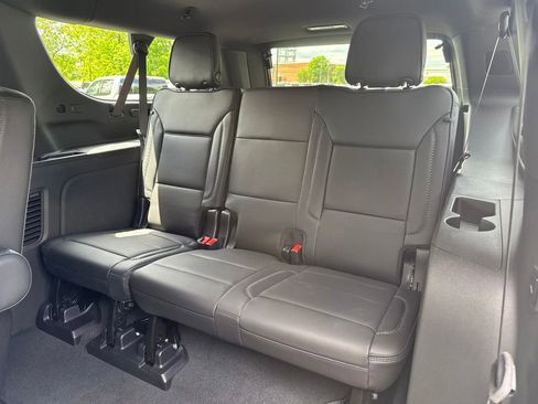 New 2026 GMC Yukon XL Denali w/ Denali Reserve Package AWD/4WD image 12