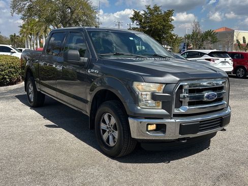 Used 2016 Ford F150 XLT w/ Trailer Tow Package image 2