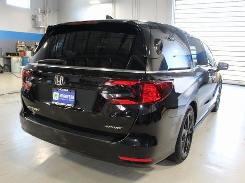 Used 2023 Honda Odyssey Sport image 47