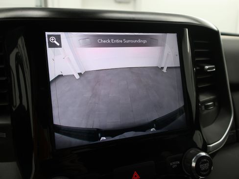 Used 2020 RAM 1500 Big Horn AWD/4WD image 16